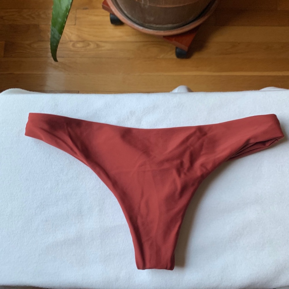 Stone a Fox Swim Bottoms *fits size sm/med*